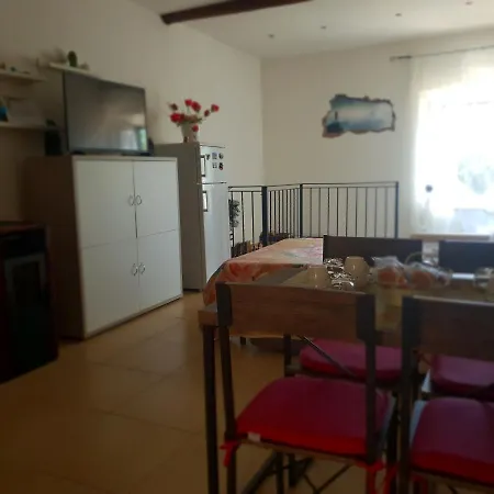 La Casa Dei Libri בית נופש *